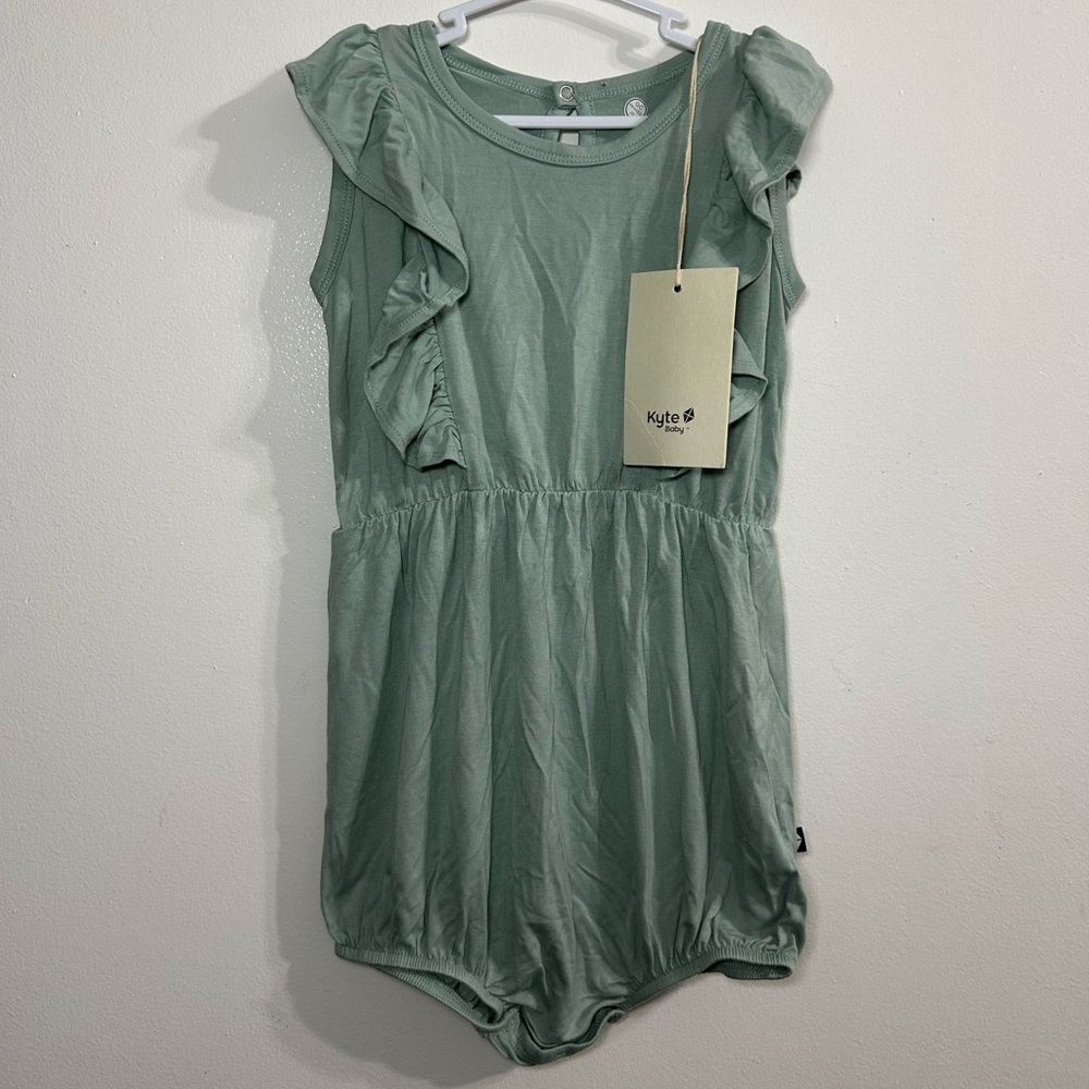 Kyte Baby Green Ruffled Sleeveless Bubble Romper NWT